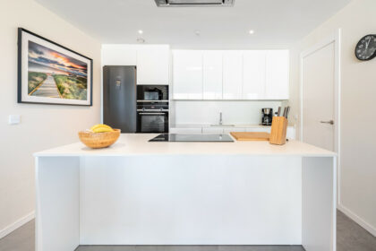 5cc809179c2b405f5edef608234e3263 - 10