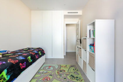 5cc809179c2b405f5edef608234e3263 - 15