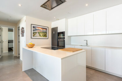 5cc809179c2b405f5edef608234e3263 - 3