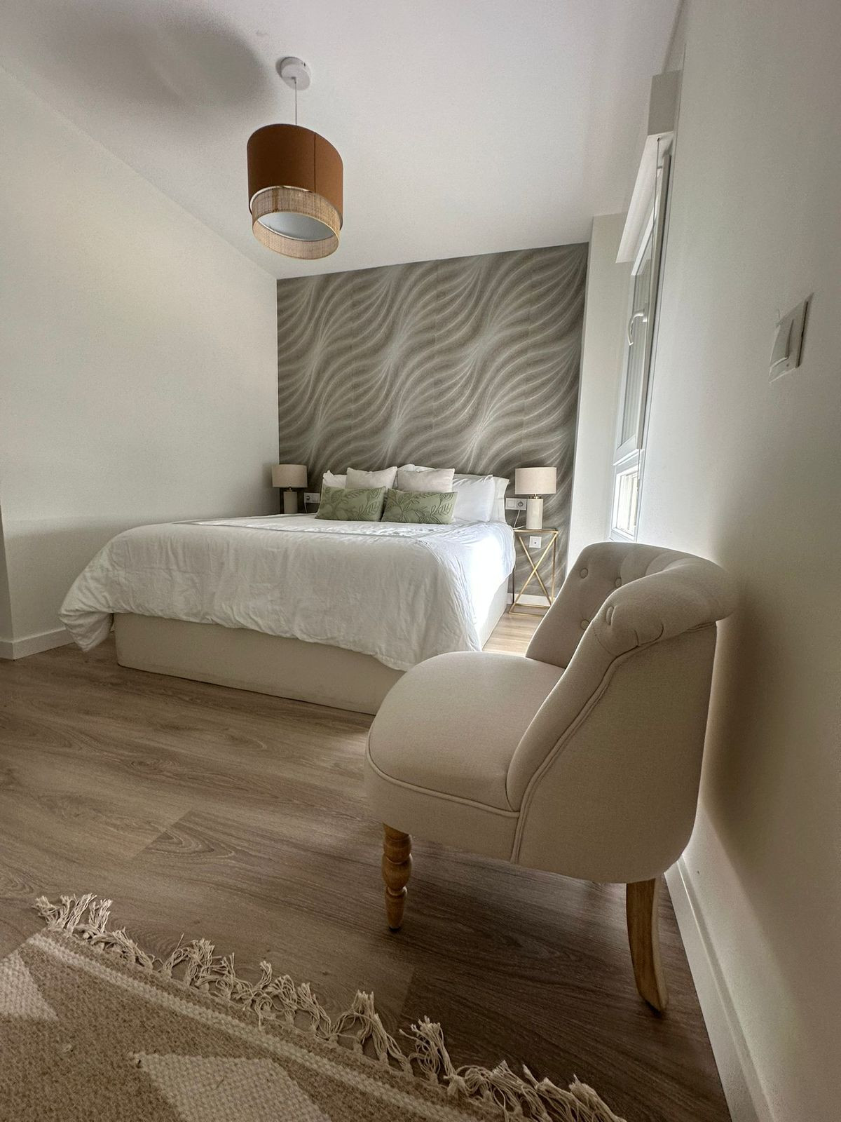 5cf16c5e85706361e31c4fd407513f8f - 15