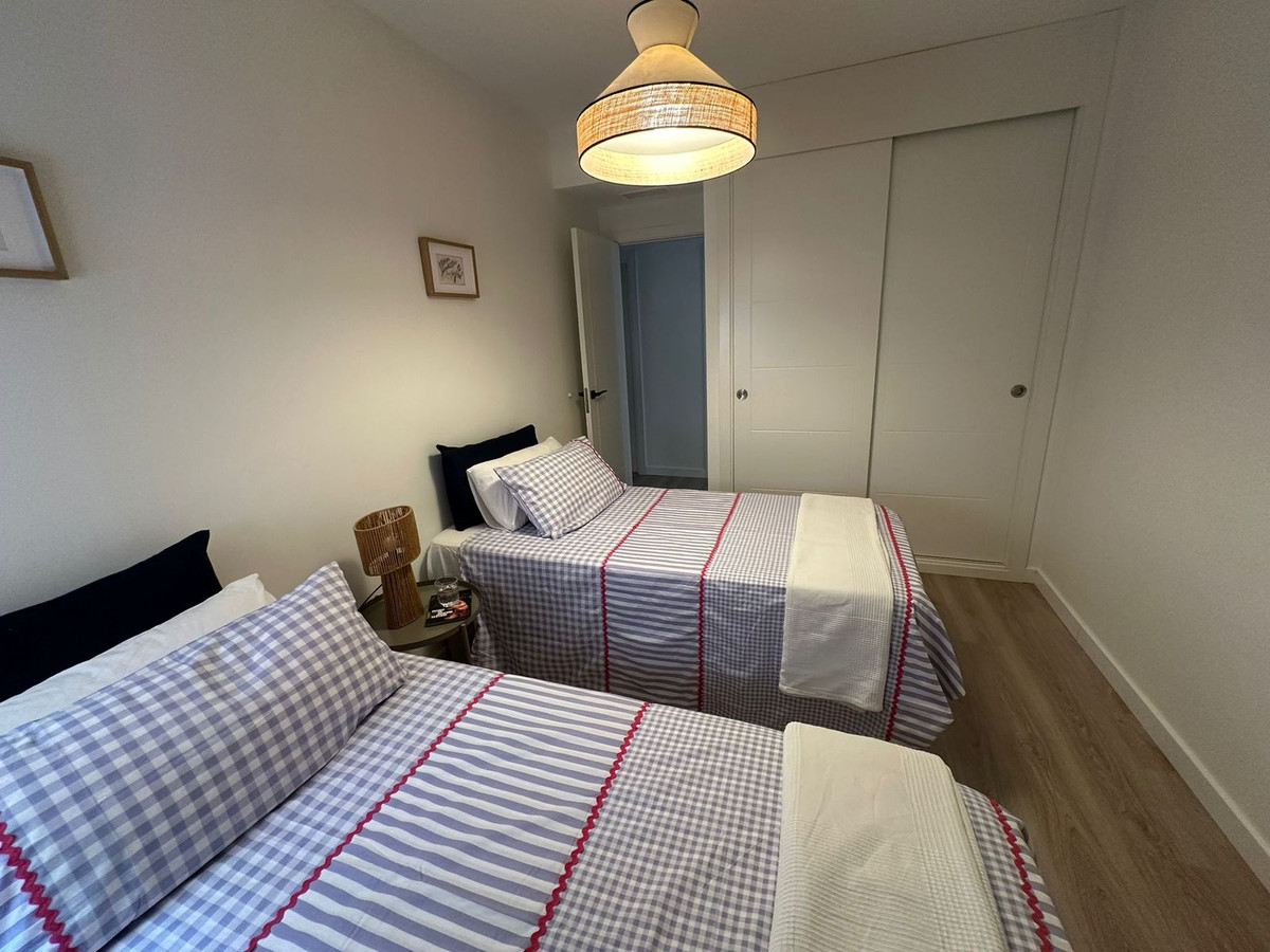 5cf16c5e85706361e31c4fd407513f8f - 22