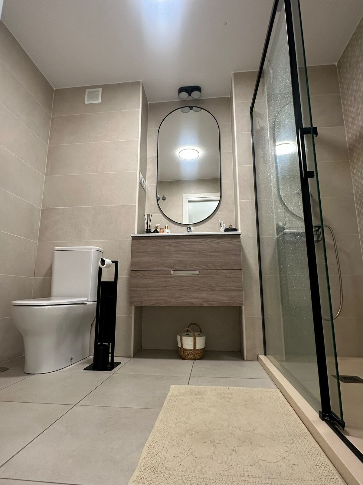 5cf16c5e85706361e31c4fd407513f8f - 41