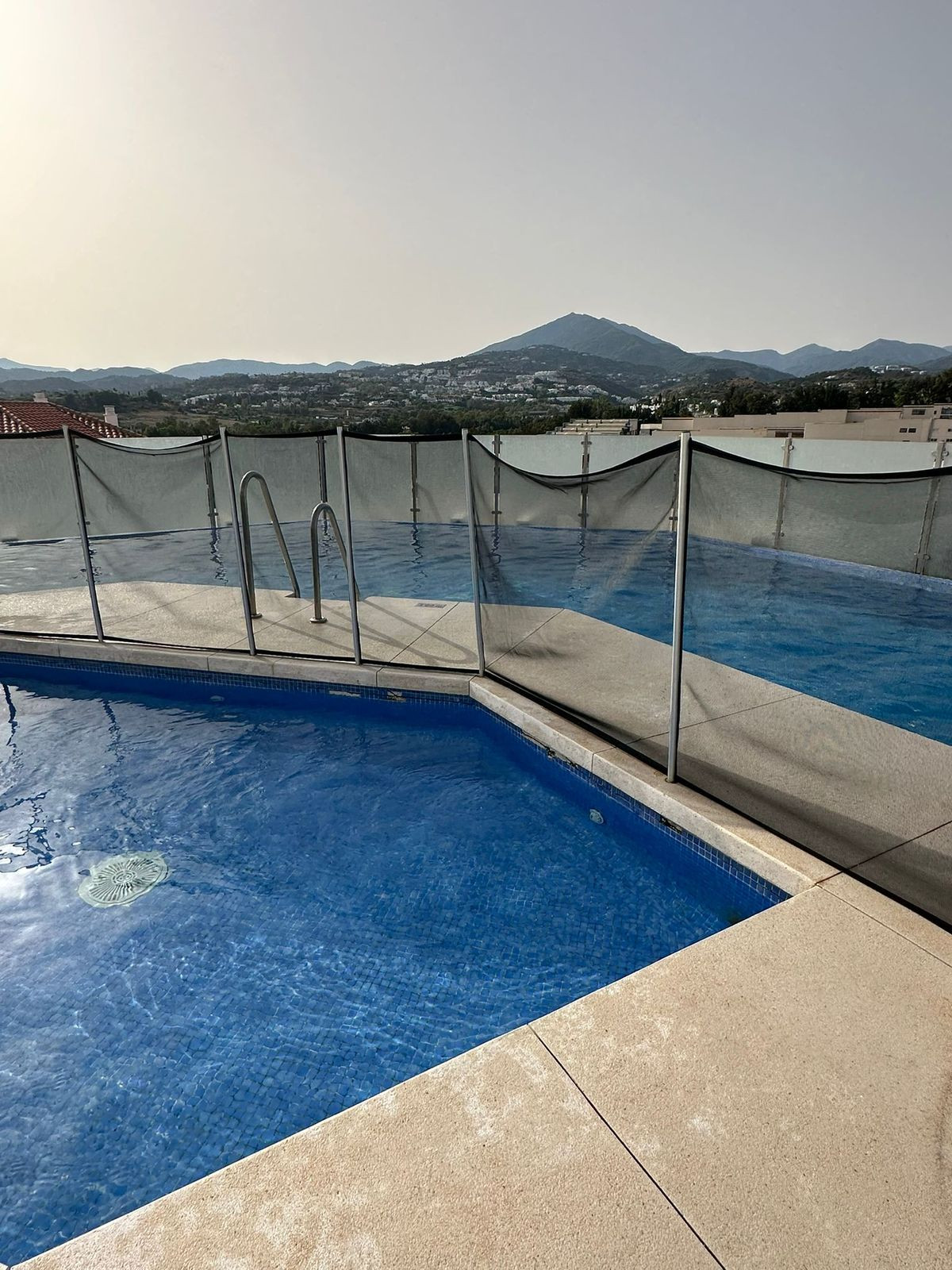 5cf16c5e85706361e31c4fd407513f8f - 48