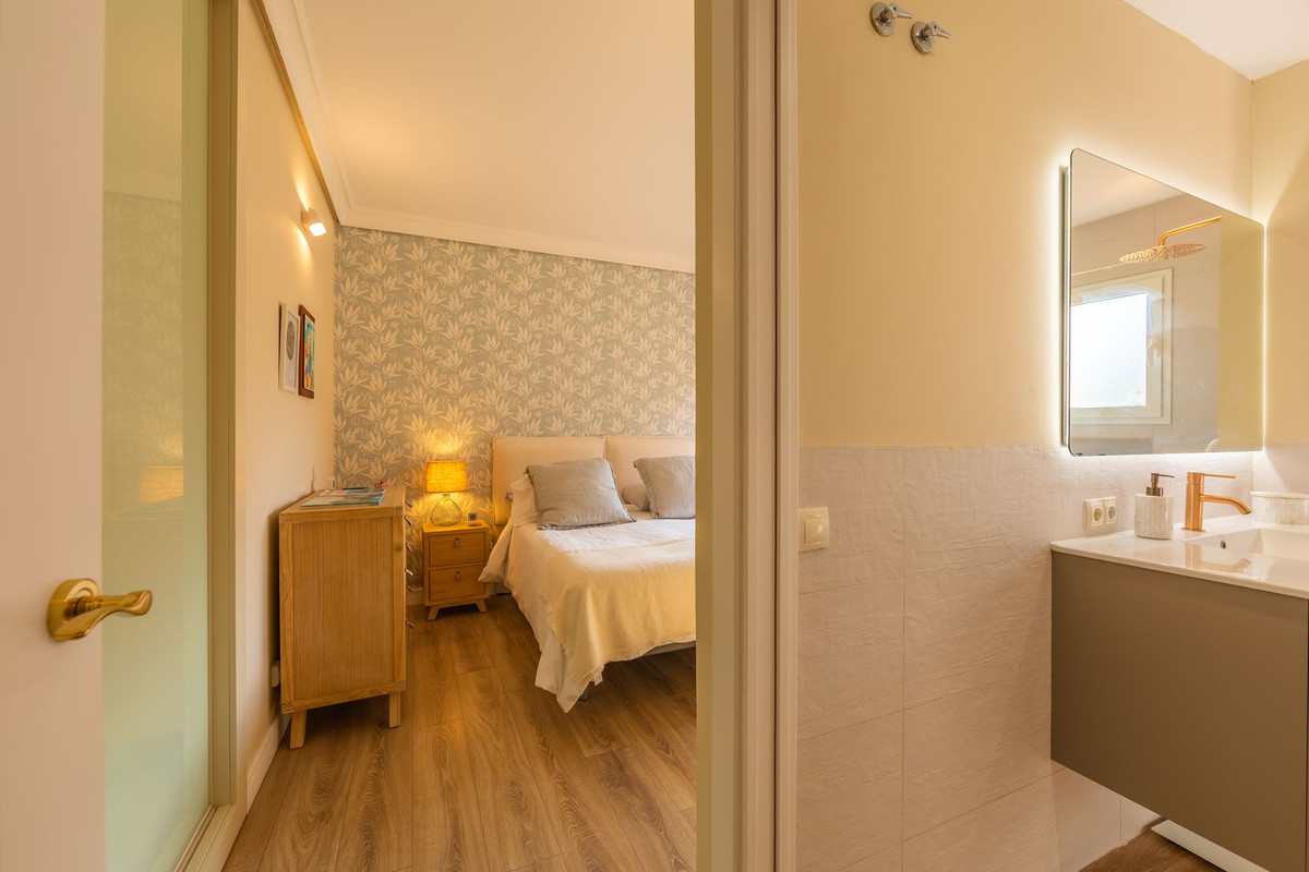 5d2904695753127b98dd2619d30517ba - 32