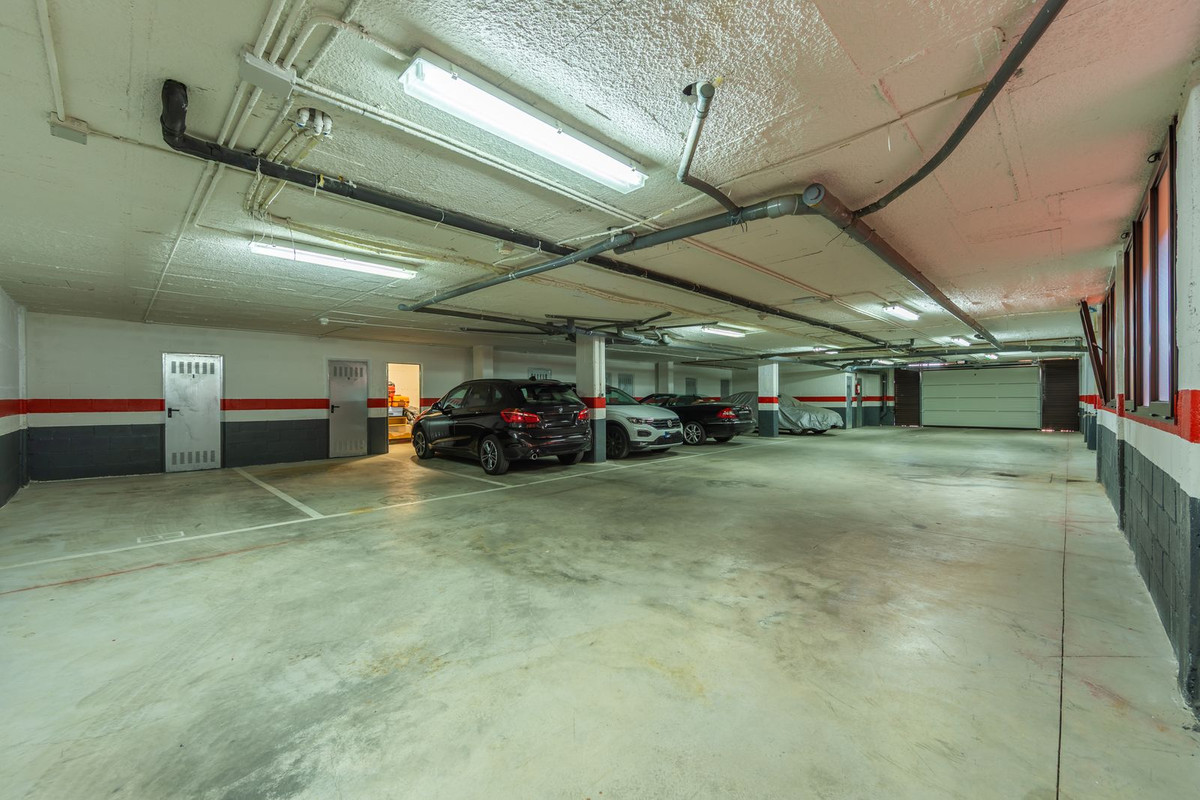 5d2904695753127b98dd2619d30517ba - 50