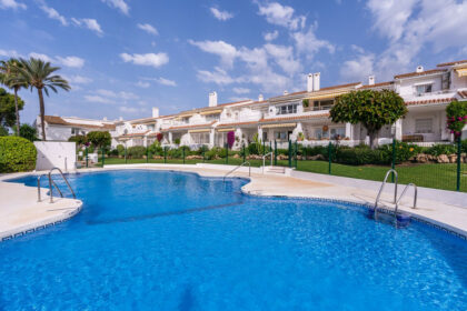 5da1401dd2083d861c6e19058e177149 - 1