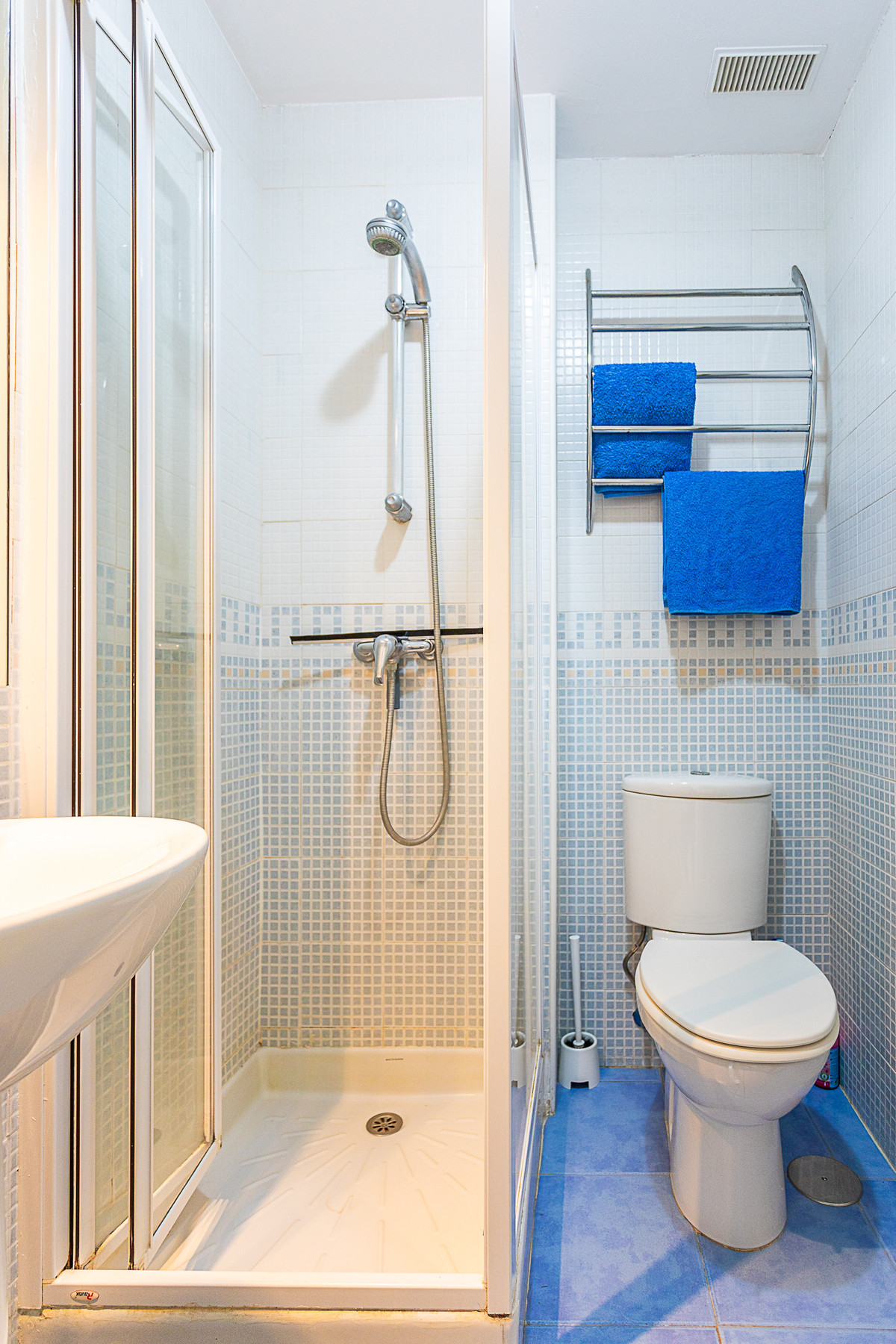 5ddeb6fe67381ca346ee47a9abdd157d - 11