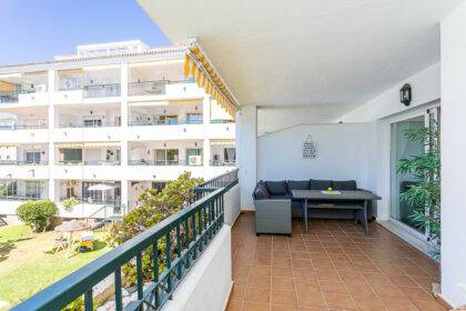 5ddeb6fe67381ca346ee47a9abdd157d - 12