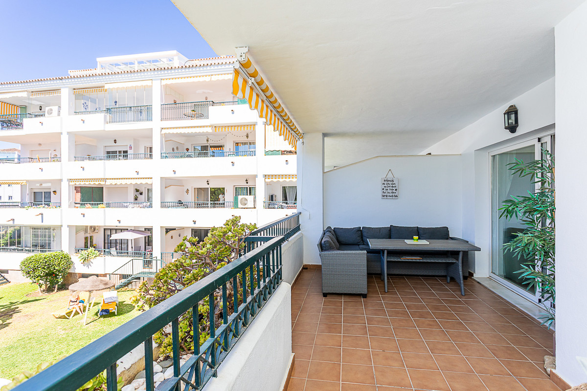 5ddeb6fe67381ca346ee47a9abdd157d - 12