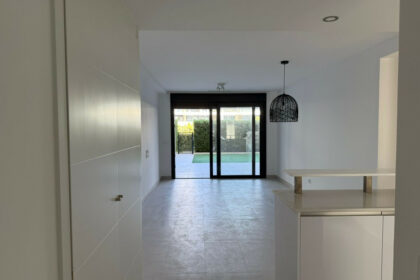 5e8c441b9dddd6a6b85fb9a19c125224 - 11