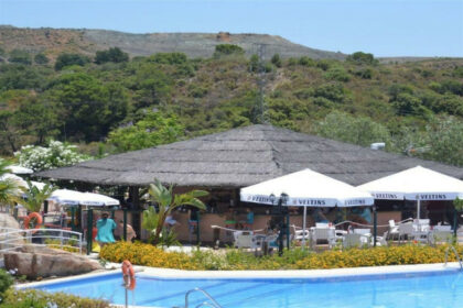 5e8e6cf9ace84e11fffa06aa2ee57464 - 21