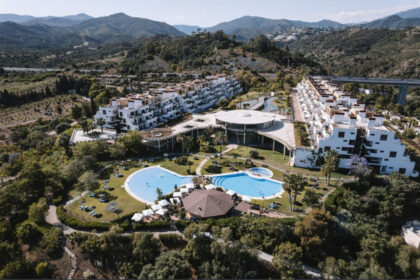 5e8e6cf9ace84e11fffa06aa2ee57464 - 26