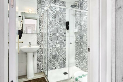 5ef2bf885d6f32a7997da7e9c2c44d78 - 1