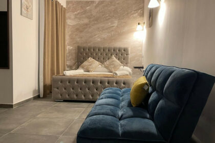 5ef2bf885d6f32a7997da7e9c2c44d78 - 15