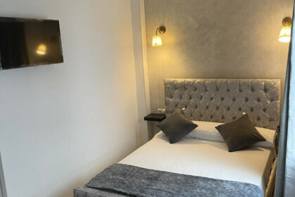 5ef2bf885d6f32a7997da7e9c2c44d78 - 22