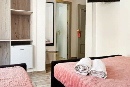 5ef2bf885d6f32a7997da7e9c2c44d78 - 3