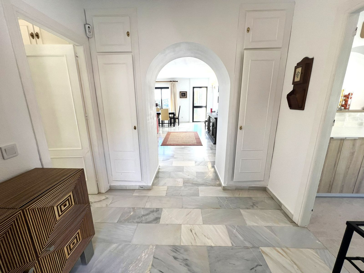 5fbf579648512c8b595ac8f05e0e1e5d - 5