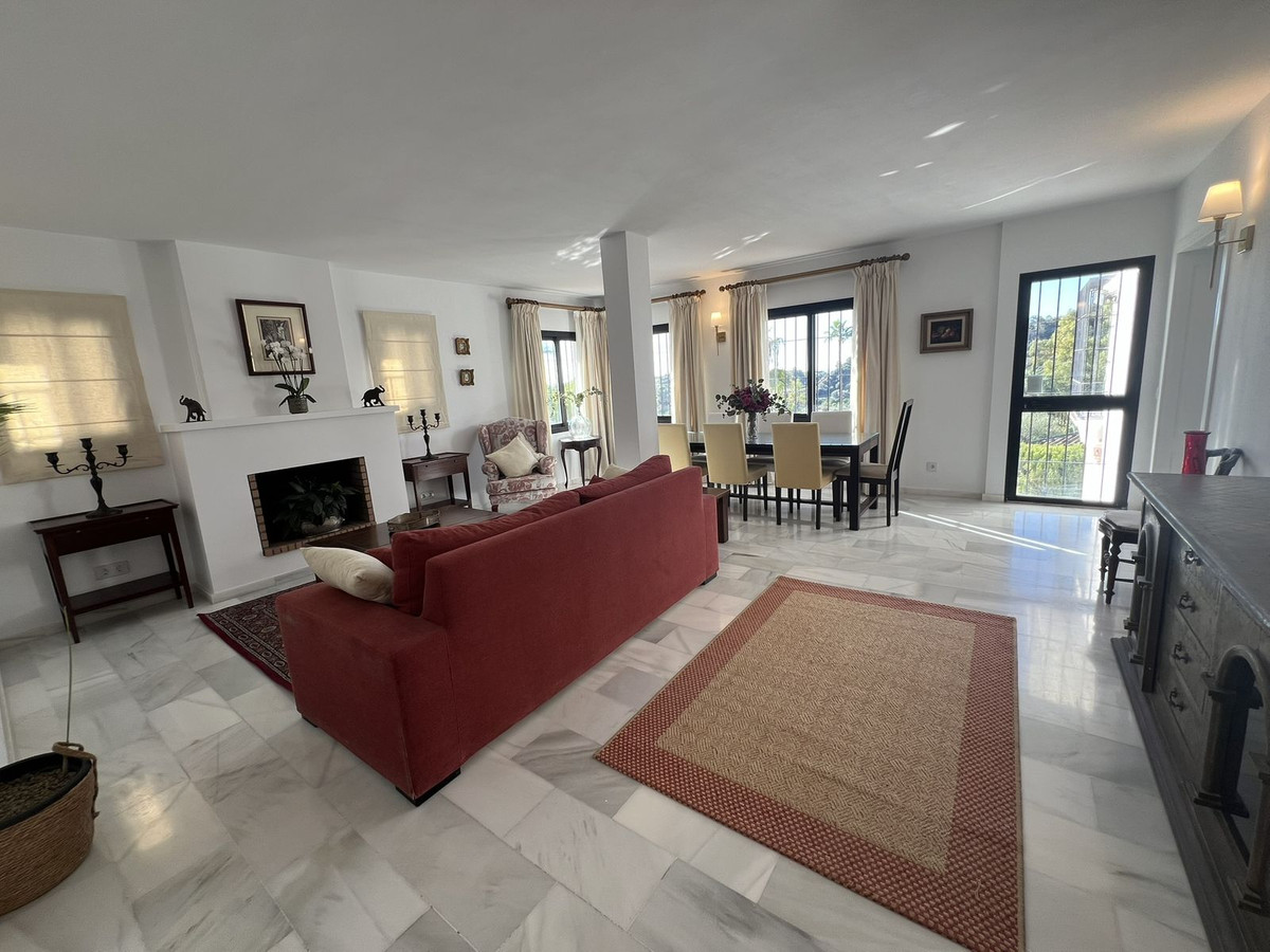 5fbf579648512c8b595ac8f05e0e1e5d - 8