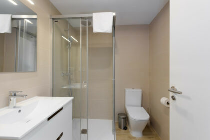 5fe144da2e771bc3258912b52adbc87c - 13