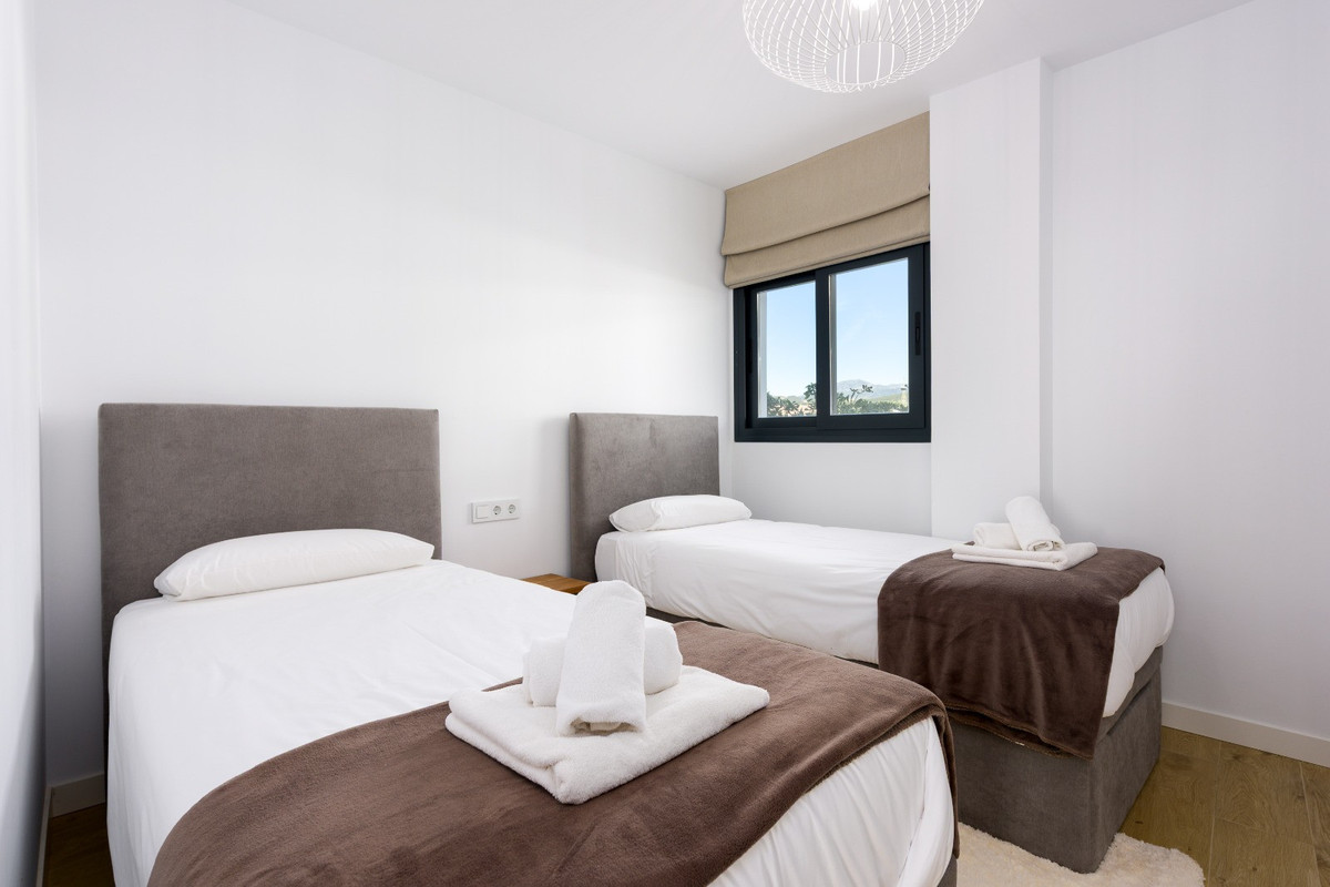 5fe144da2e771bc3258912b52adbc87c - 14