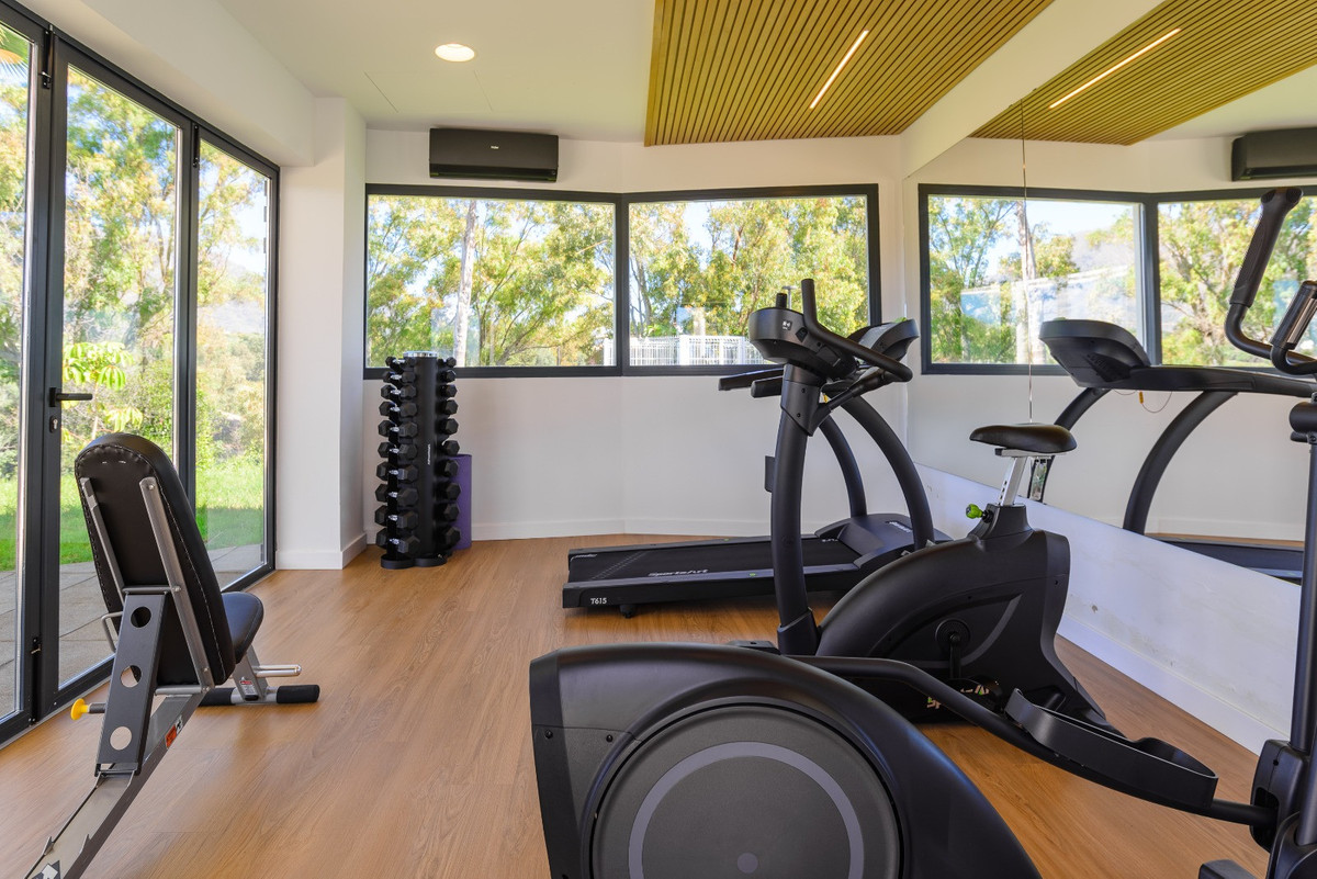 5fe144da2e771bc3258912b52adbc87c - 21