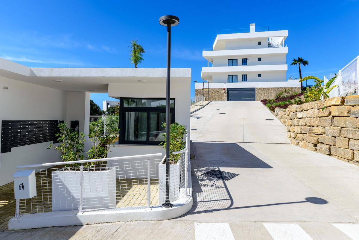 5fe144da2e771bc3258912b52adbc87c - 25