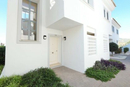 60272769a9207a983fac1c5326aef07c - 25