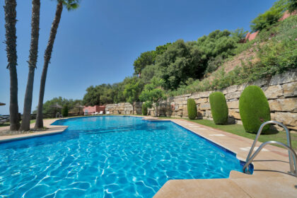 602d0ef3c98534a092e9a467ec42d365 - 25