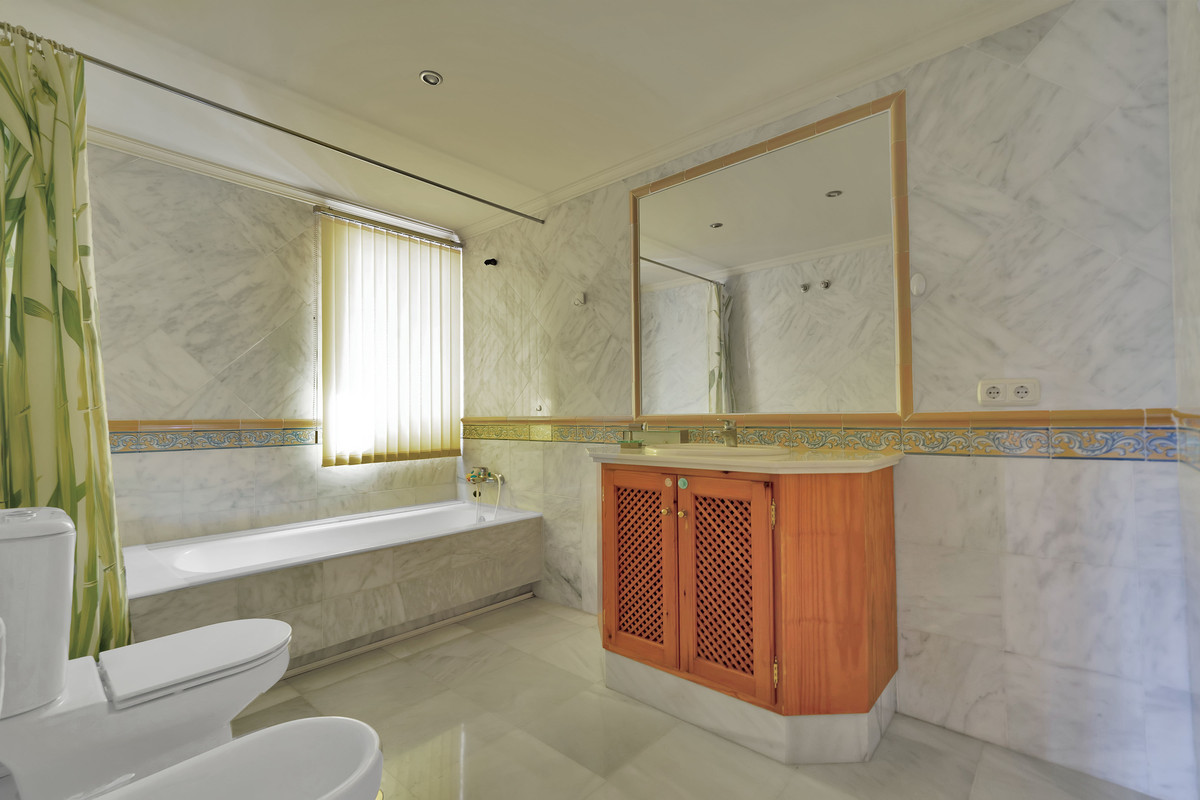 602d0ef3c98534a092e9a467ec42d365 - 36