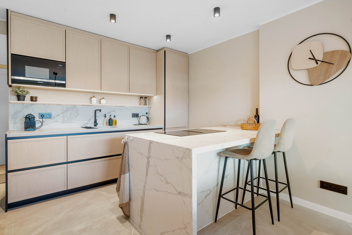 602d26198c6a96bffd66a9b671243700 - 8