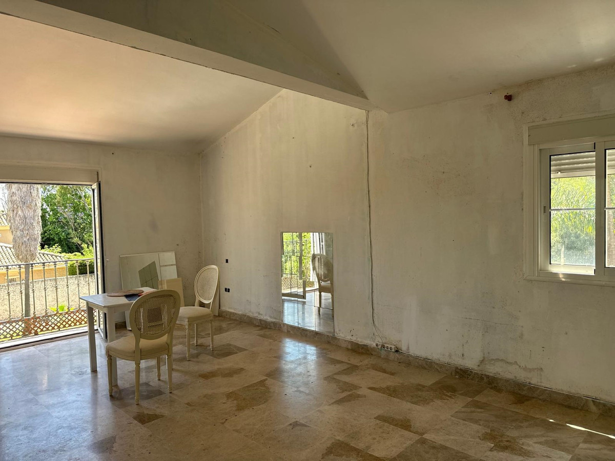 6044c3e73c067d3799356992754e18eb - 4