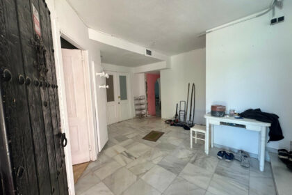 6044c3e73c067d3799356992754e18eb - 7