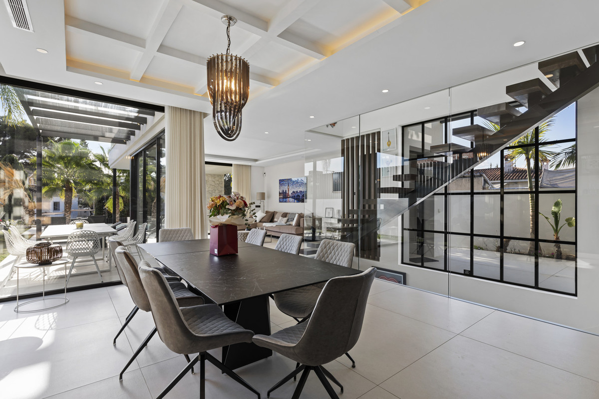 609ff0d2d1832dfe2416811f69e09b48 - 2