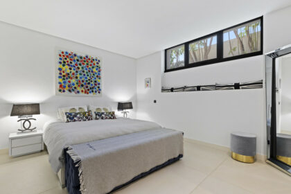 609ff0d2d1832dfe2416811f69e09b48 - 23