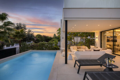 609ff0d2d1832dfe2416811f69e09b48 - 28