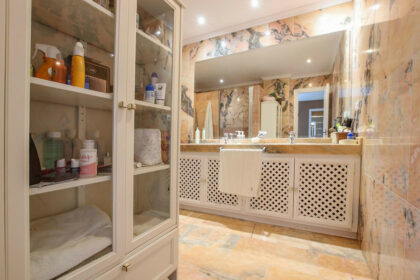 60e521255edb8f70ab2f19150755bda2 - 9