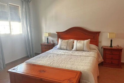 611878371dac4eaa85f024f511352693 - 18