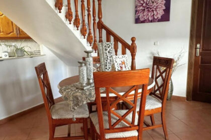 611878371dac4eaa85f024f511352693 - 8