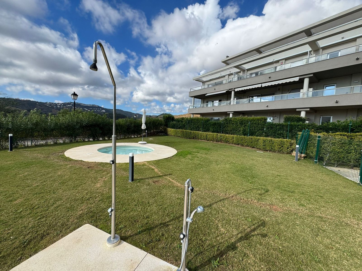 61774544b3863aff6e190215cd8b1786 - 12