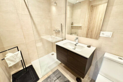 61774544b3863aff6e190215cd8b1786 - 14