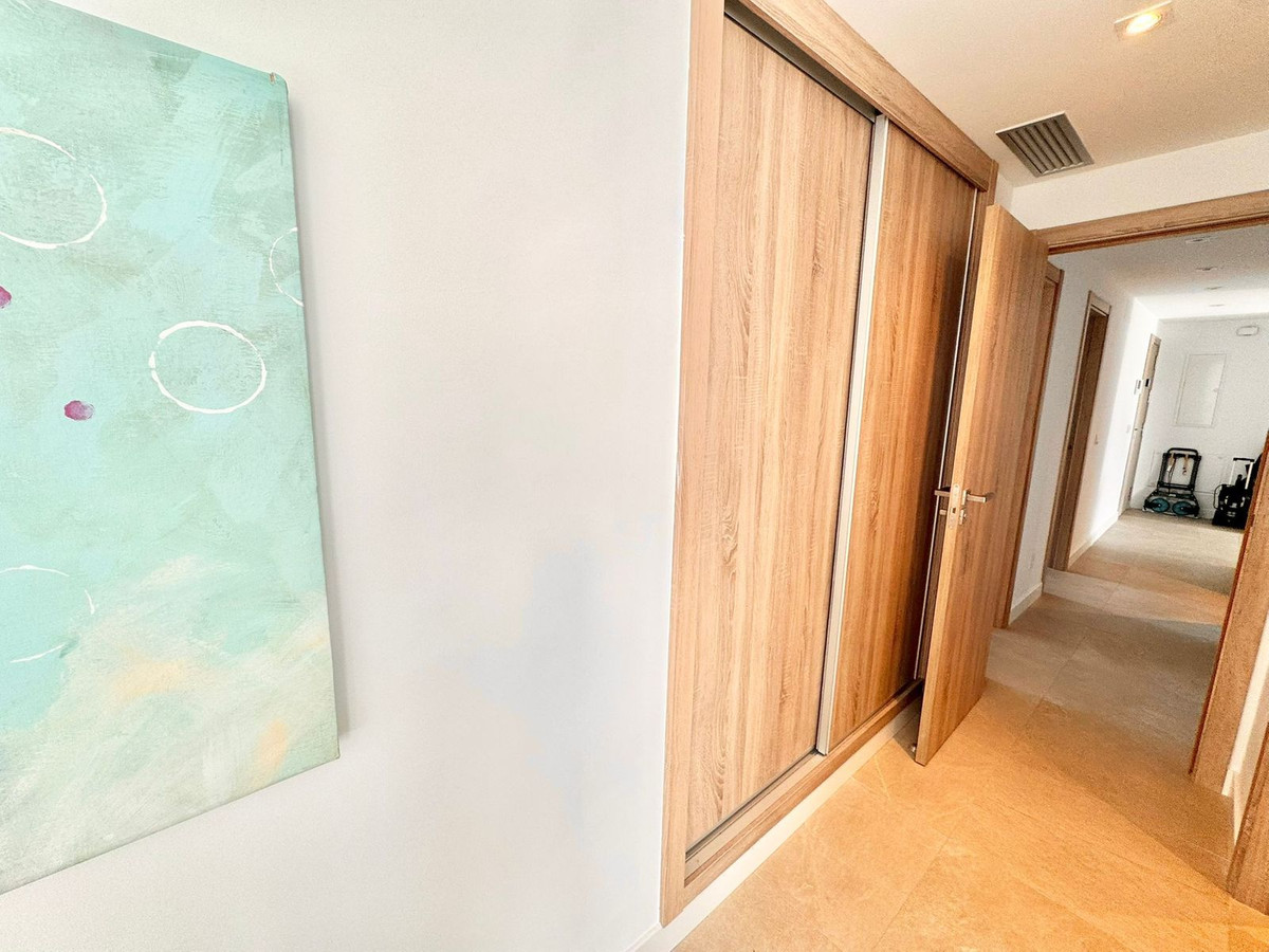 61774544b3863aff6e190215cd8b1786 - 16