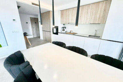 61774544b3863aff6e190215cd8b1786 - 17