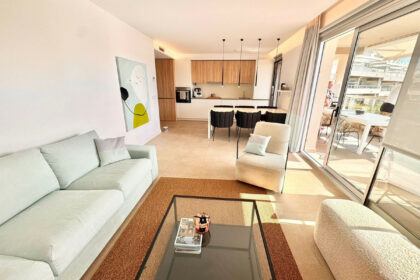 61774544b3863aff6e190215cd8b1786 - 7