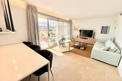 61774544b3863aff6e190215cd8b1786 - 8