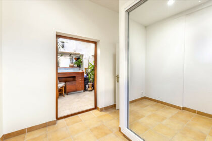 61e2367c8e64487ca22004c9d5936bc1 - 26