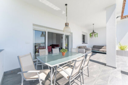 620a010b4dab10a4034f85dc32879361 - 12