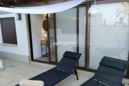 62597ff76de3c382a3440a0a3e5427c9 - 12