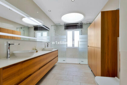 62975c06b339408317aabcd7c417ed2d - 11