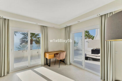 62975c06b339408317aabcd7c417ed2d - 6