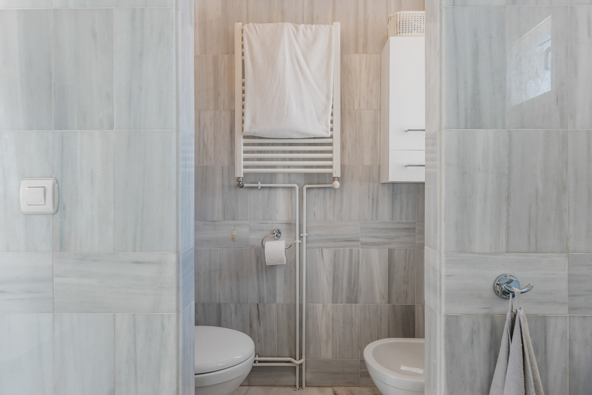 62d30253e5d4d7e28595907778e48718 - 18